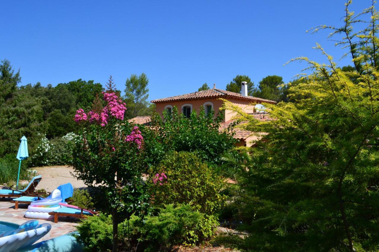 Suite 30 M2 Ideale Pour 2 Personnes Flassans-sur-Issole Εξωτερικό φωτογραφία