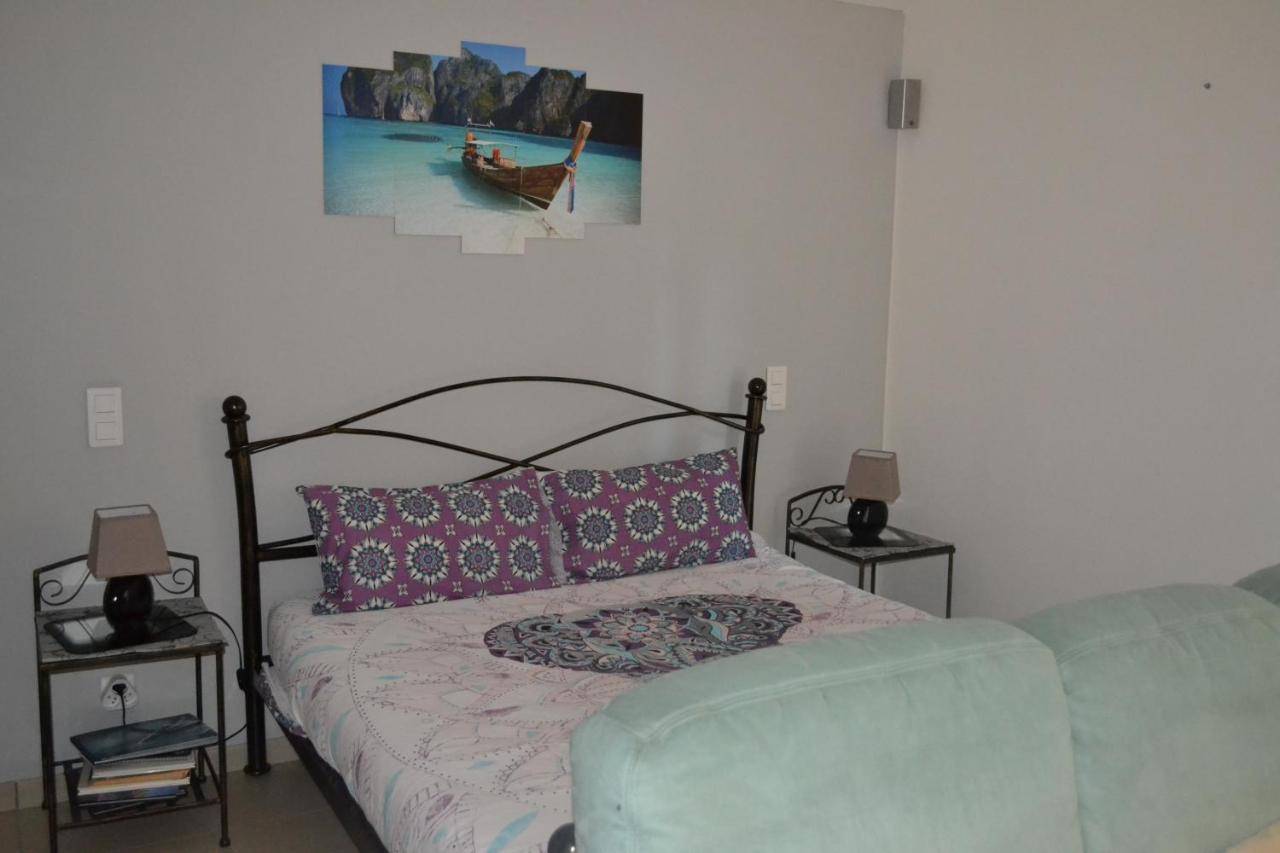 Suite 30 M2 Ideale Pour 2 Personnes Flassans-sur-Issole Εξωτερικό φωτογραφία