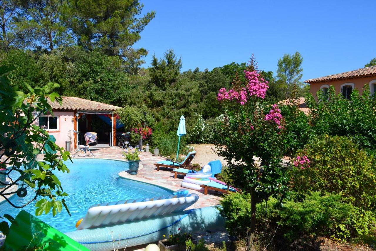 Suite 30 M2 Ideale Pour 2 Personnes Flassans-sur-Issole Εξωτερικό φωτογραφία