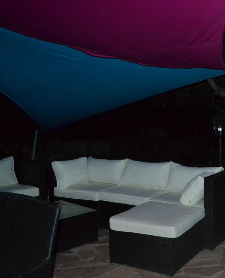 Suite 30 M2 Ideale Pour 2 Personnes Flassans-sur-Issole Εξωτερικό φωτογραφία